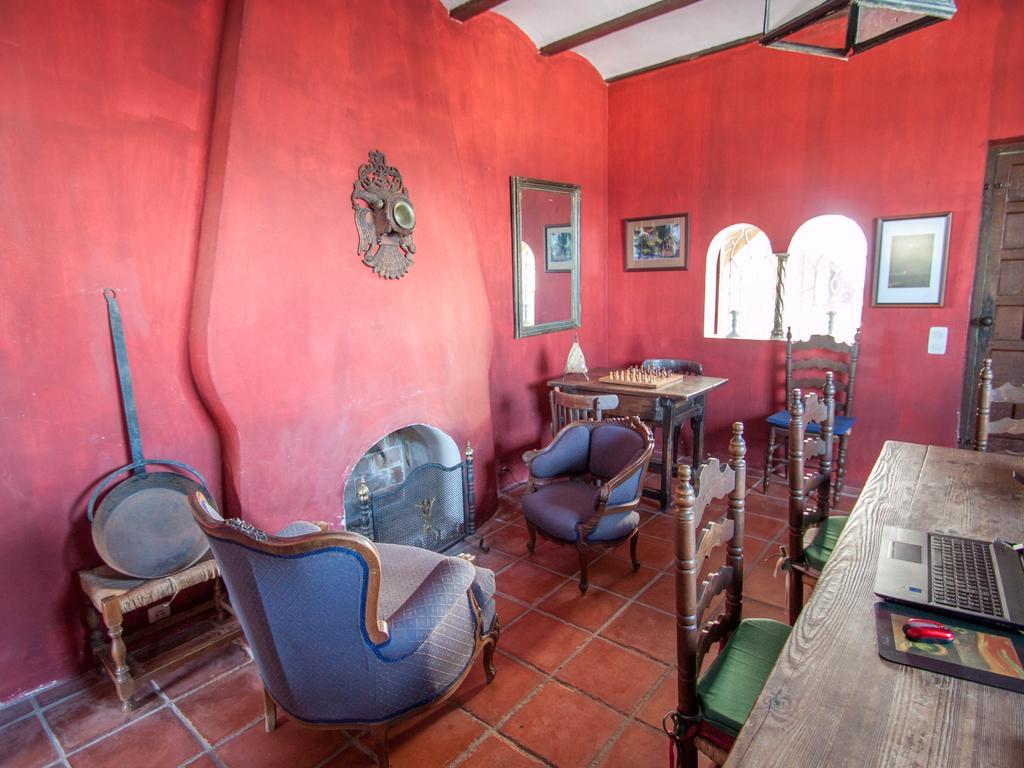 모야카 El Mirador Del Castillo 게스트하우스 외부 사진